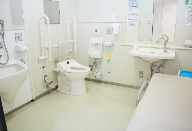 多機能トイレ（1F・2F・3F・待合室）